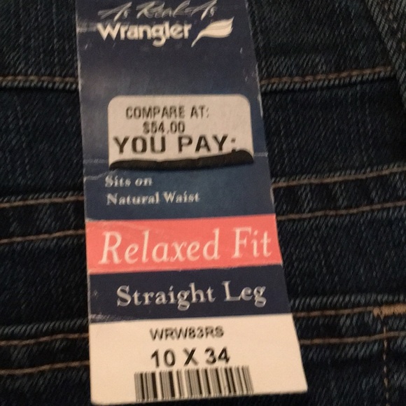 Wrangler NWT 10x34 straight leg jeans - Picture 2 of 9